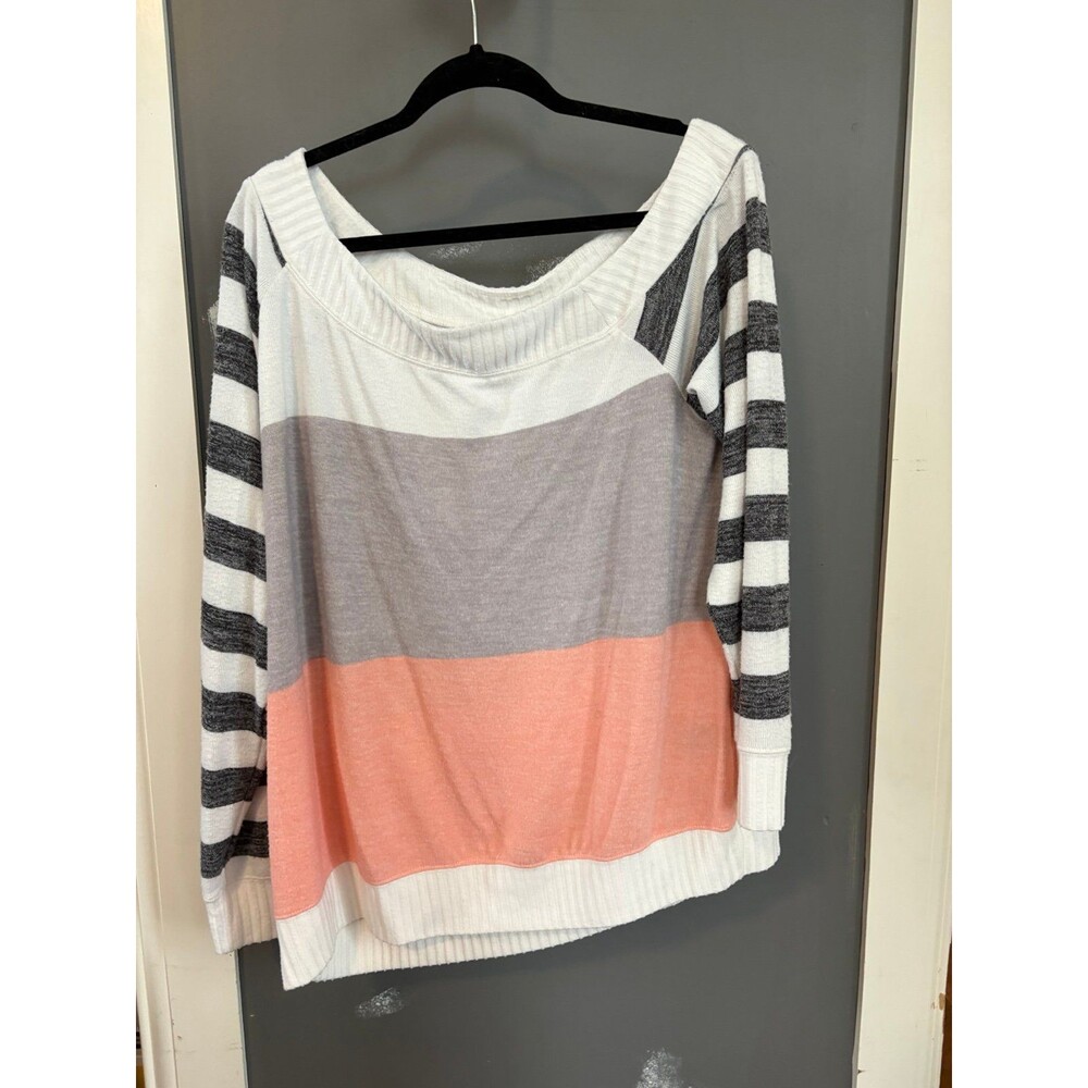 Torrid size 2 super soft gray peach white striped sweater shirt